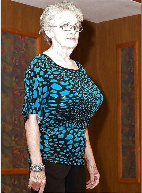 Old Granny Tits Porn Pics